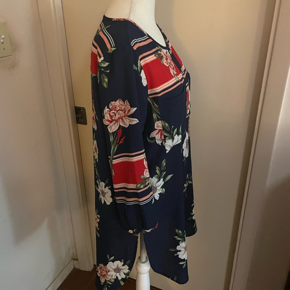 Anthropologie Fig and Flower long Tunic blouse floral size medium front pockets - Picture 5 of 16